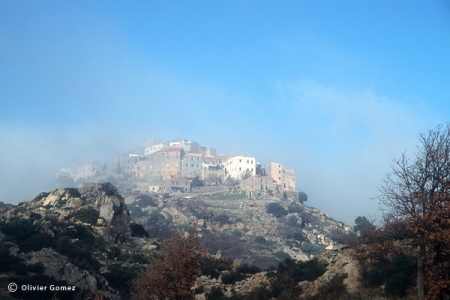 Sant'Antonino le village dans les nuages !