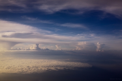 olivier gomez,photographe corse,avion,nuages,oliv fly