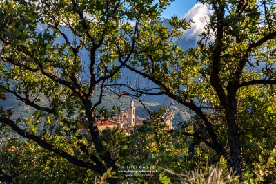 olivier gomez,photographe corse,village,montemaggiore,montagnes,ciel